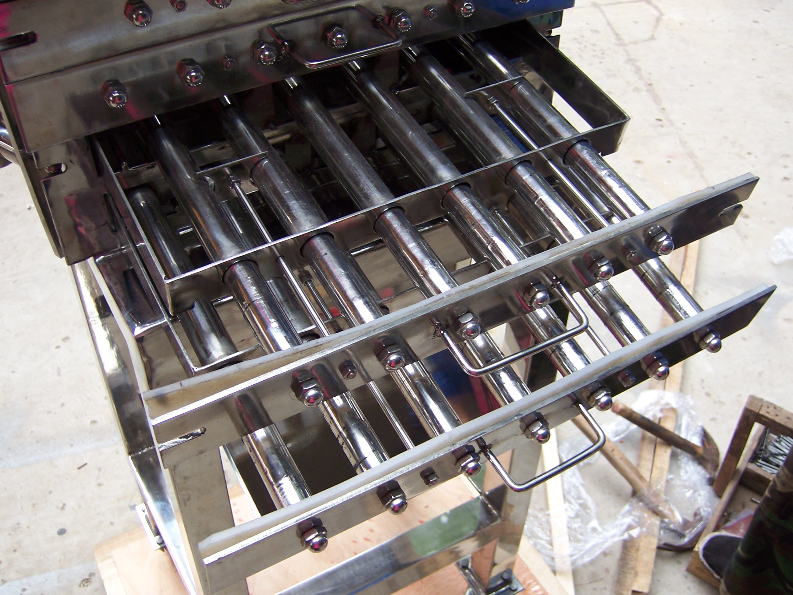 午夜国产福利视频