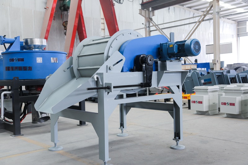 午夜免费看视频