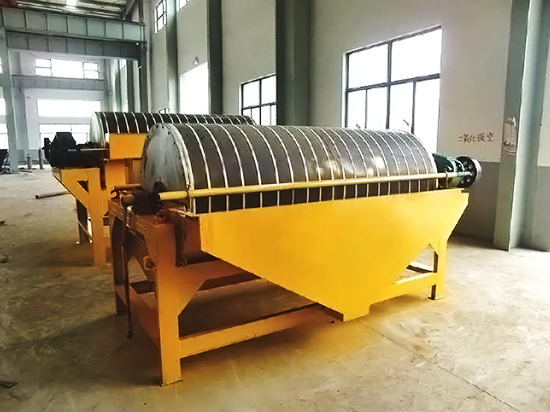 午夜免费看视频