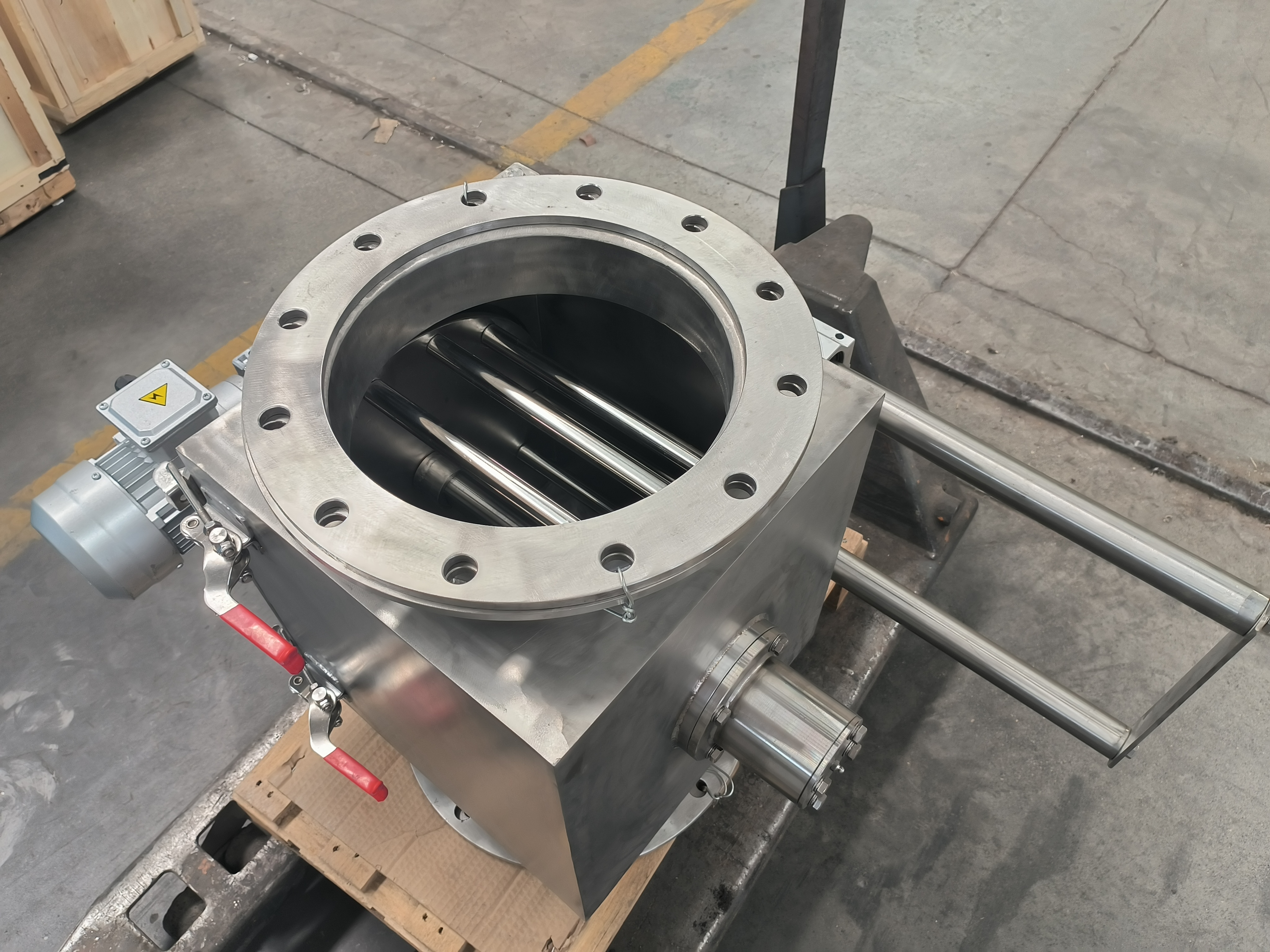 旋轉式午夜国产福利视频